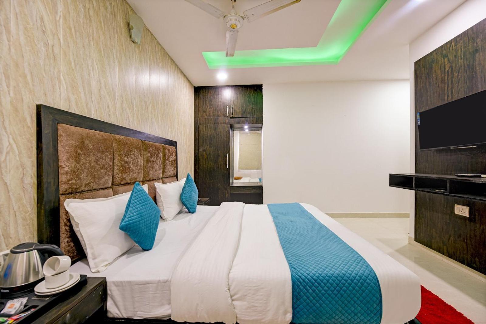 The Glory Suites Near Igi Airport New Delhi Exterior foto